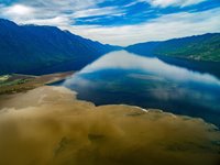 Что происходит в месте впадения Чулышмана в Телецкое озеро: подводный фоторепортаж