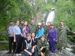 Фото на память на фоне водопада Корбу
