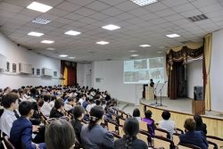 Гимназистам рассказали о важности горных регионов