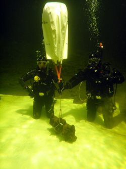 В Алтайском заповеднике прошла акция очистки подводного мира Телецкого озера!