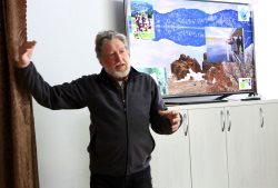 Новости Алтын-Кёля: разговор о важном или очередной заповедный урок в заповедной школе