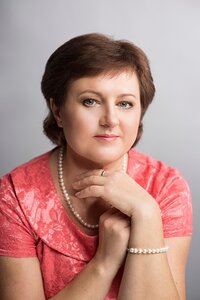 Поздравляем с днём рождения бухгалтера Оксану Леонидовну Боровикову!