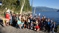 Волонтёрский десант в Алтайский заповедник или новые перспективы развития студенческого добровольческого движения на Телецком озере.