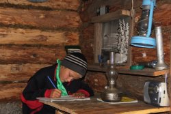 Осенние хроники Заповедного Дозора. Завершился первый этап конкурса детского рисунка «Природа Телецкого озера»